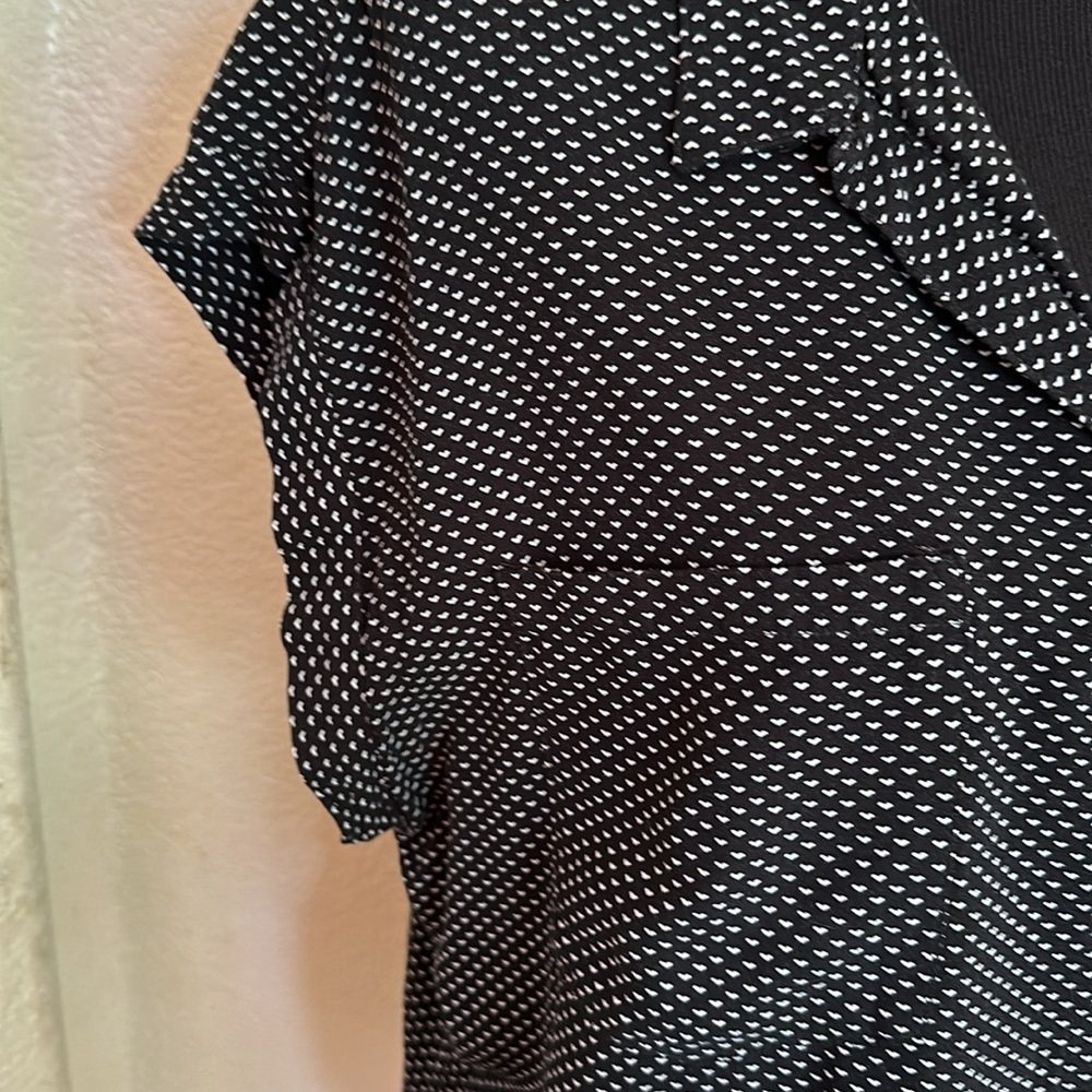 Cute heart pattern button down top - Picture 3 of 6